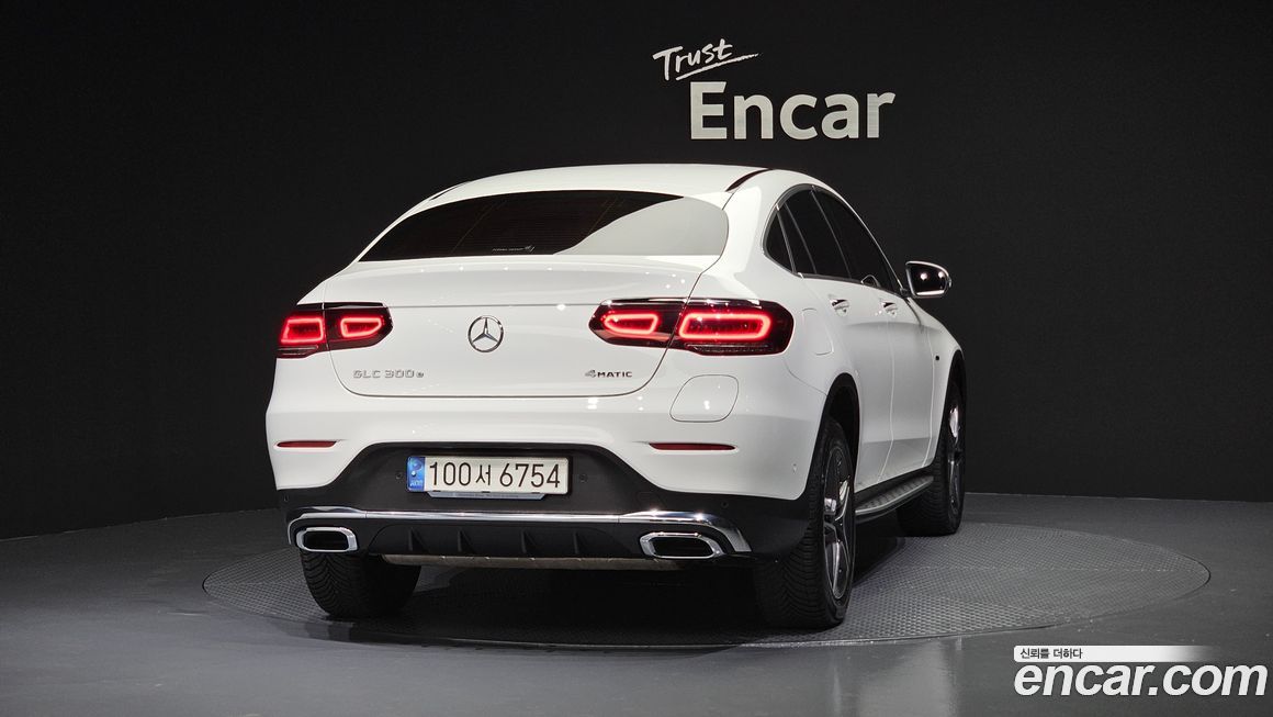 Mercedes-Benz GLC-Class 2020