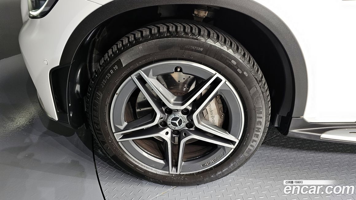 Mercedes-Benz GLC-Class 2020