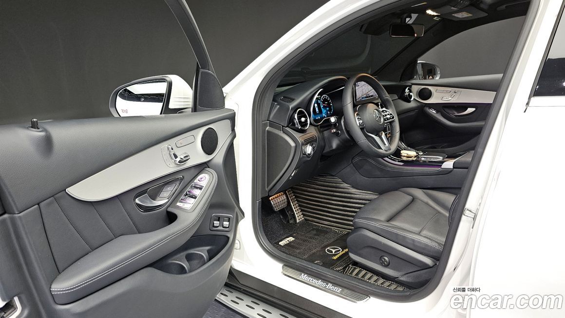 Mercedes-Benz GLC-Class 2020