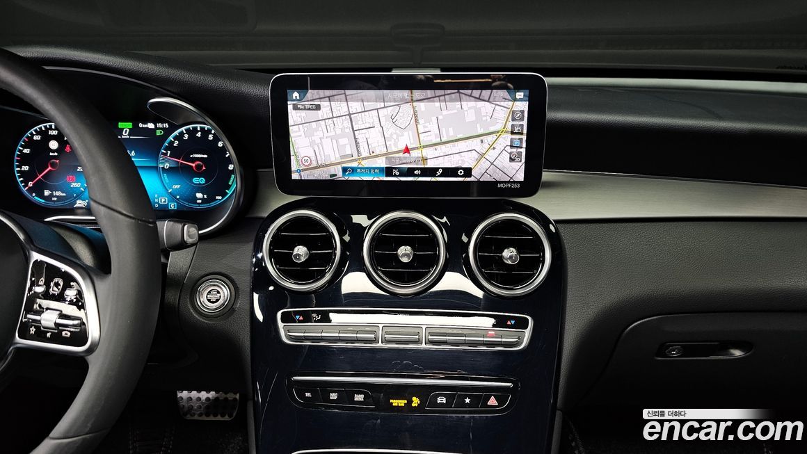 Mercedes-Benz GLC-Class 2020