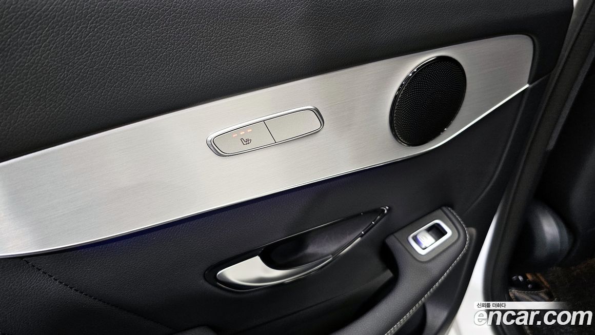 Mercedes-Benz GLC-Class 2020