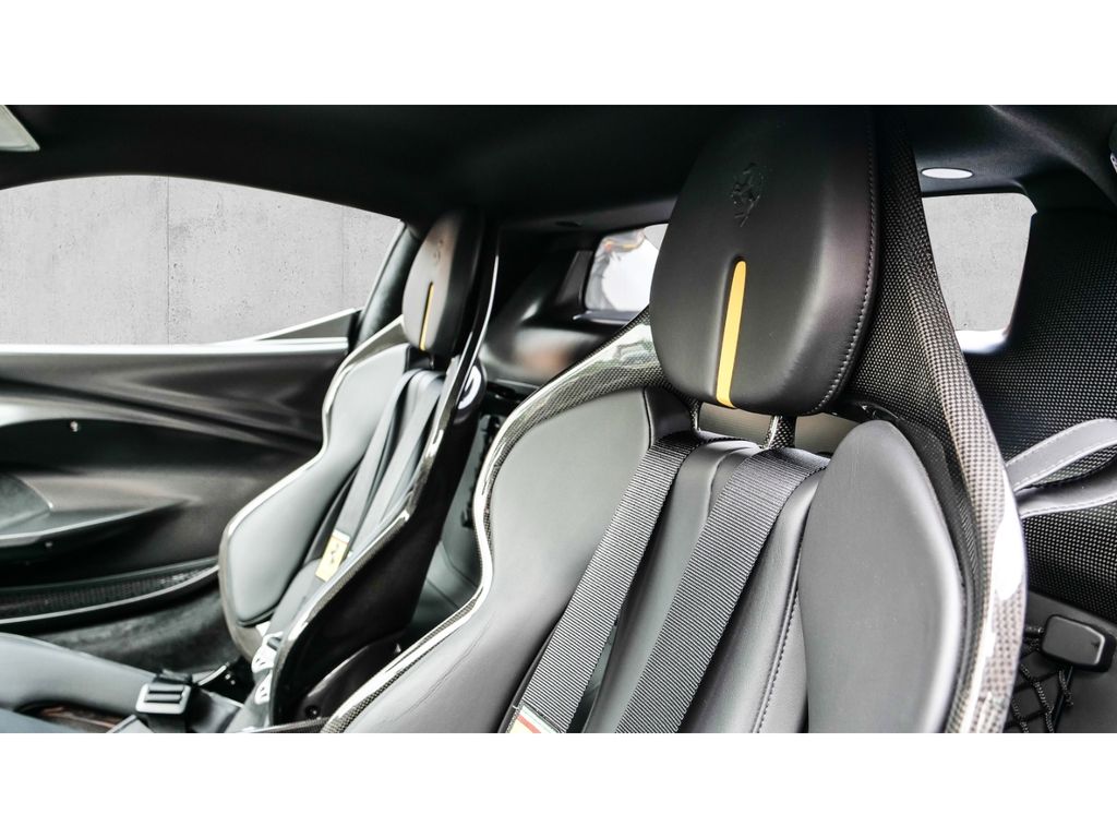 Ferrari 296 GTB 2022