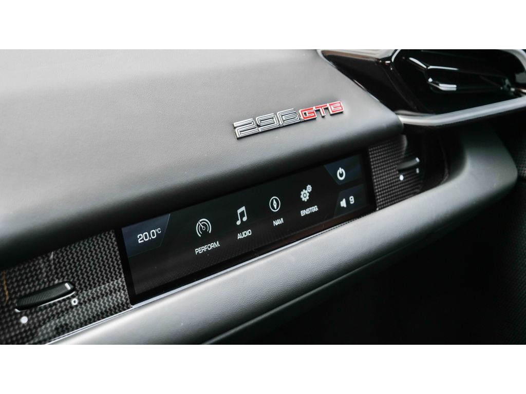 Ferrari 296 GTB 2022