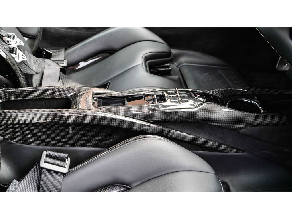 Ferrari 296 GTB 2022