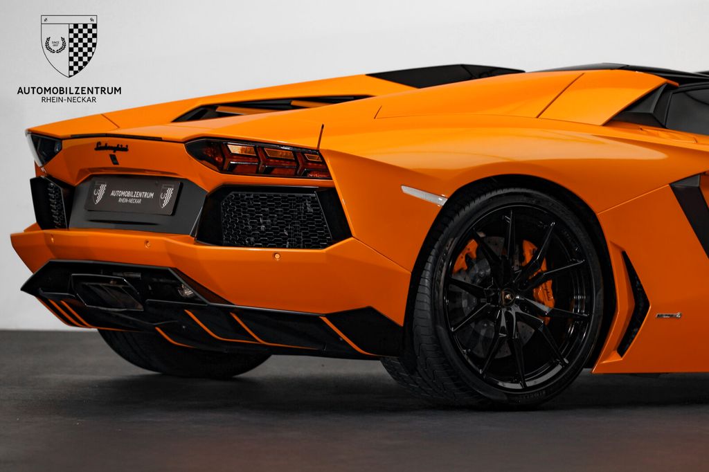 Lamborghini Aventador 2015