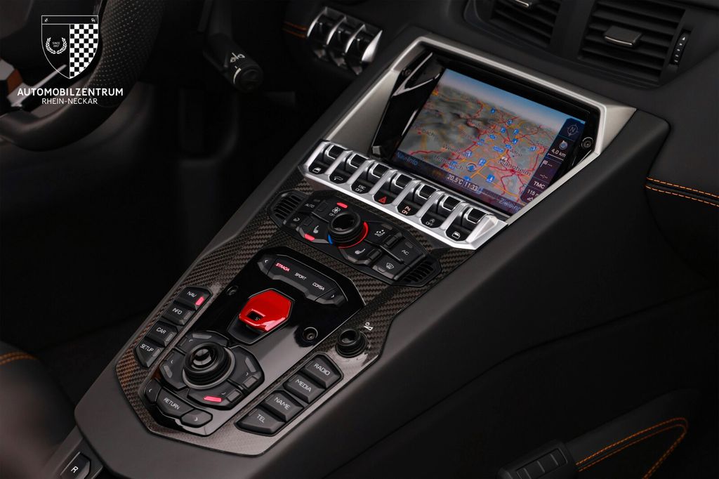 Lamborghini Aventador 2015