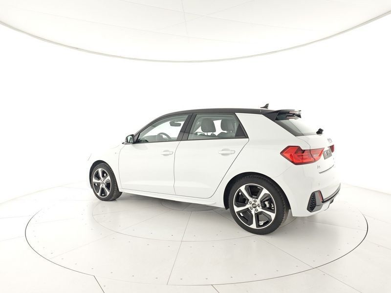 Audi A1 2025