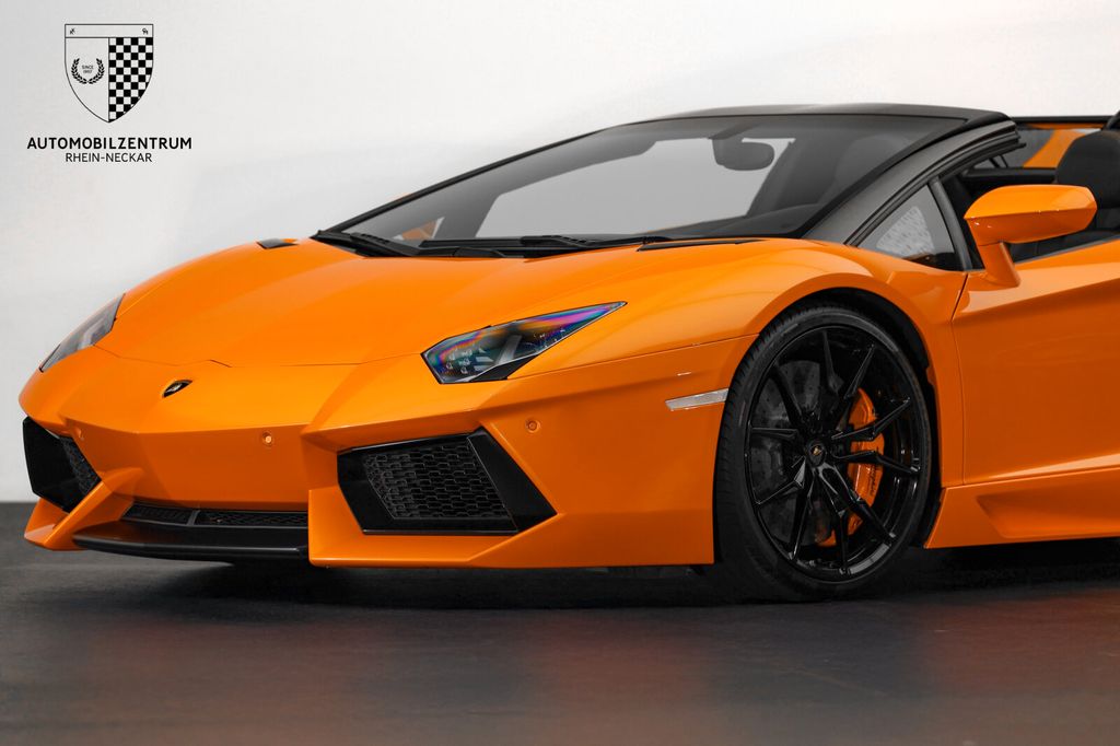 Lamborghini Aventador 2015