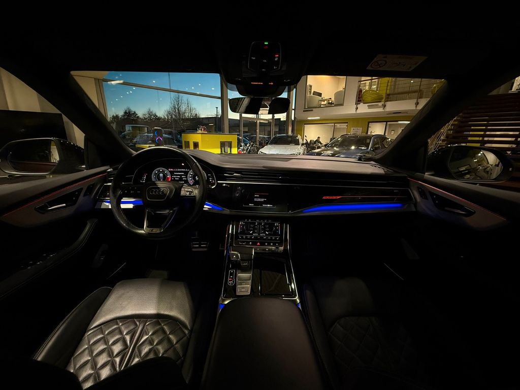 Audi SQ8 2020