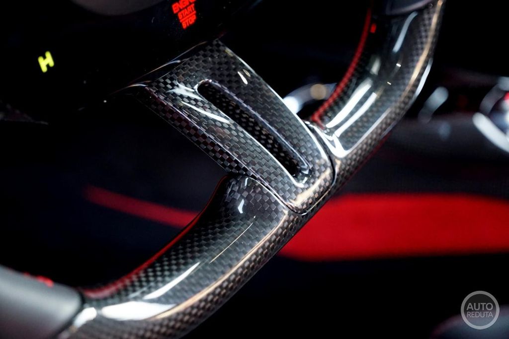 Ferrari 296 GTB 2024