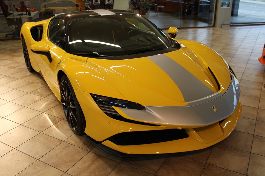 Ferrari SF90 2024