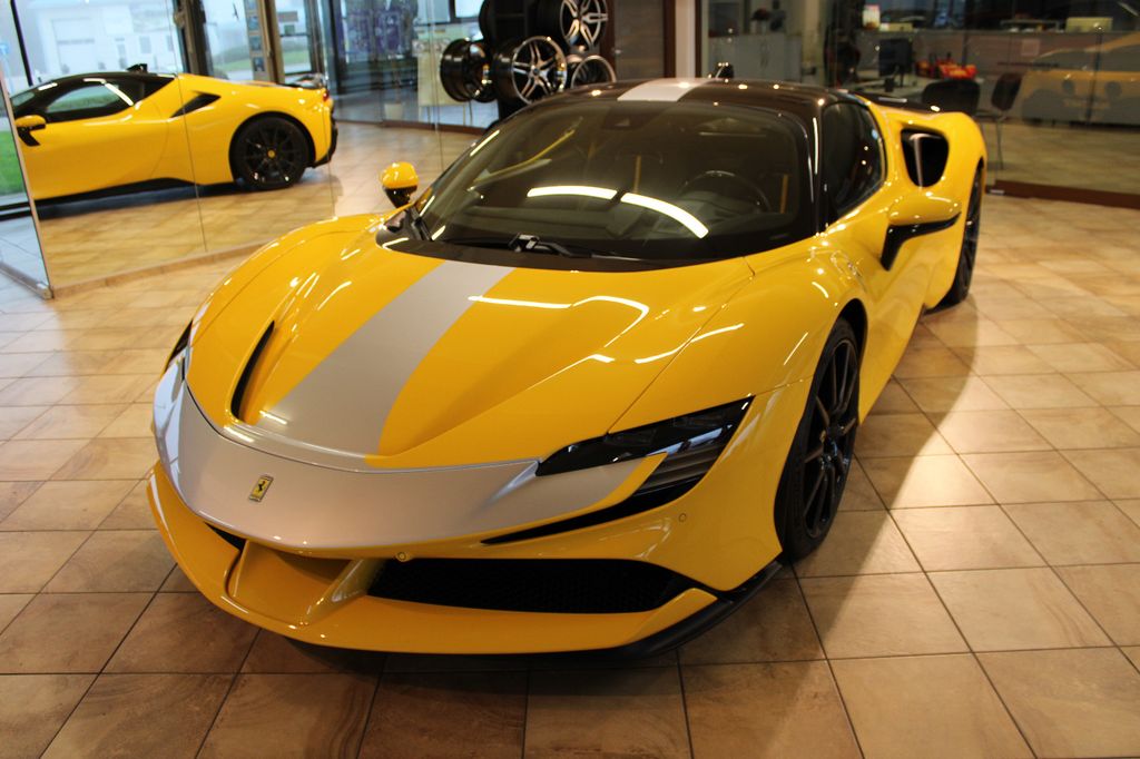 Ferrari SF90 2024