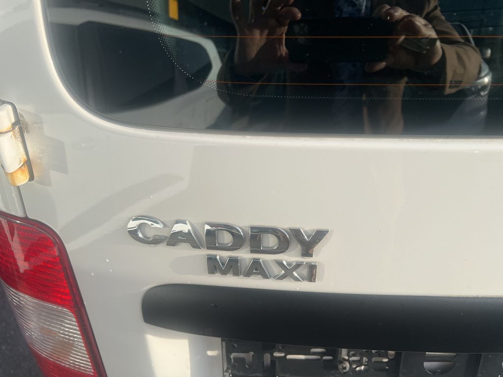 Volkswagen Caddy 2010