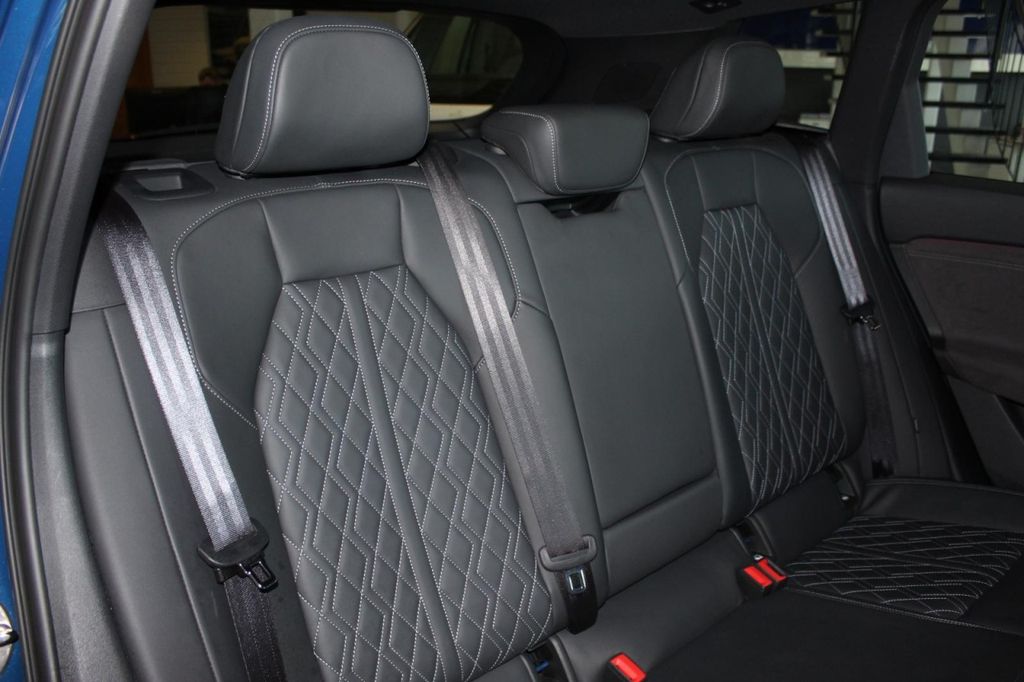 Audi SQ6 e-tron 2024