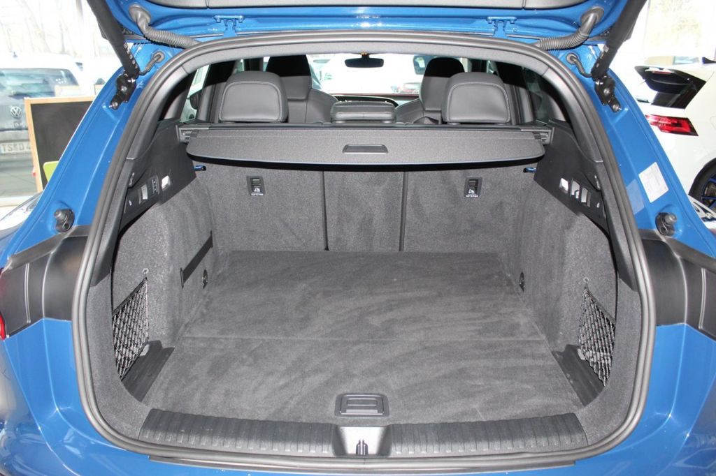 Audi SQ6 e-tron 2024