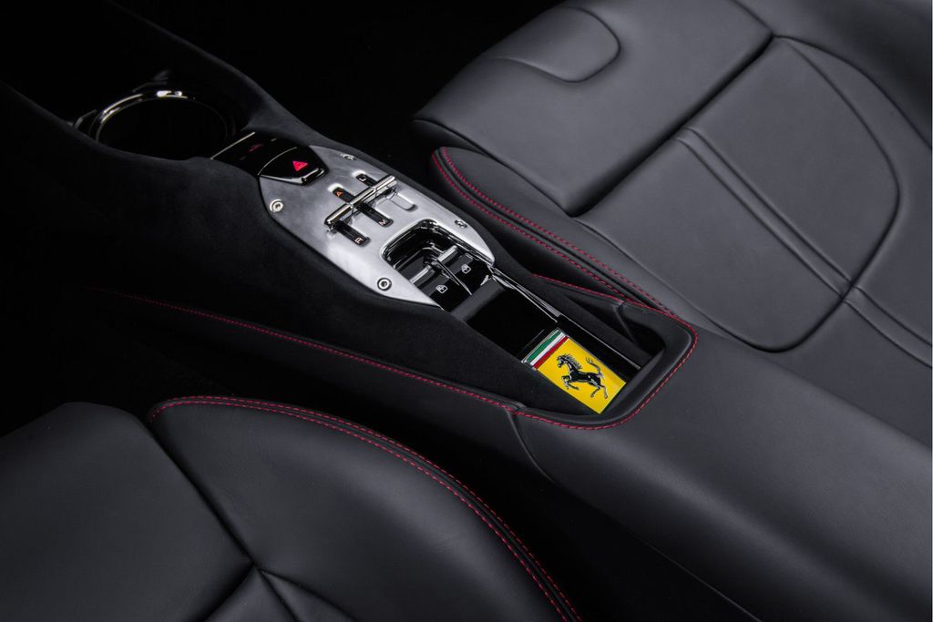 Ferrari SF90 2022