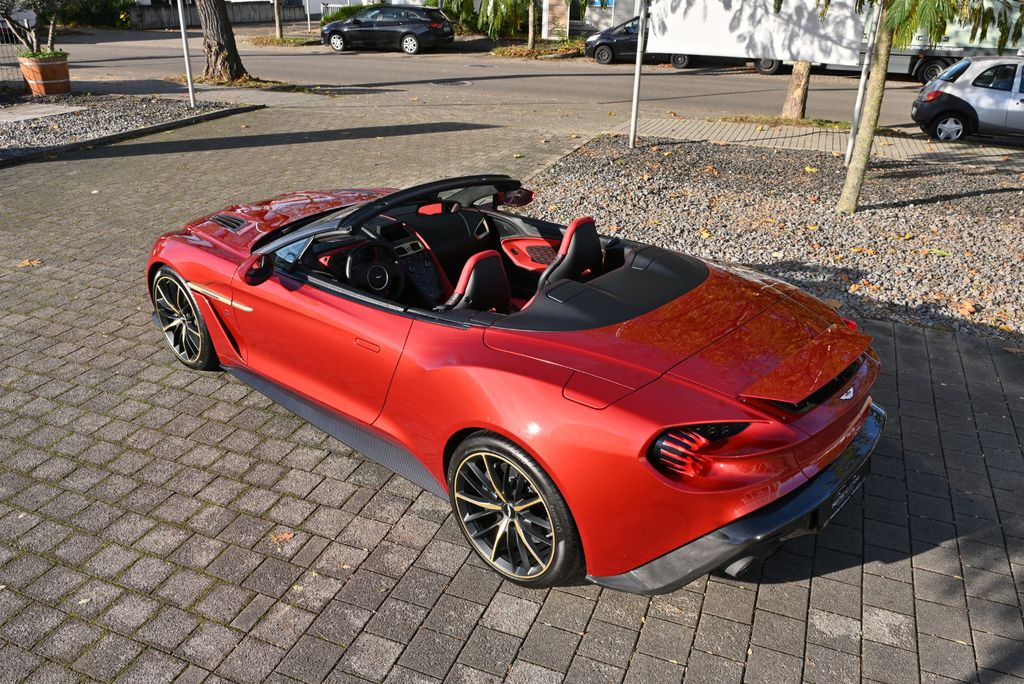 Aston Martin Vanquish 2019