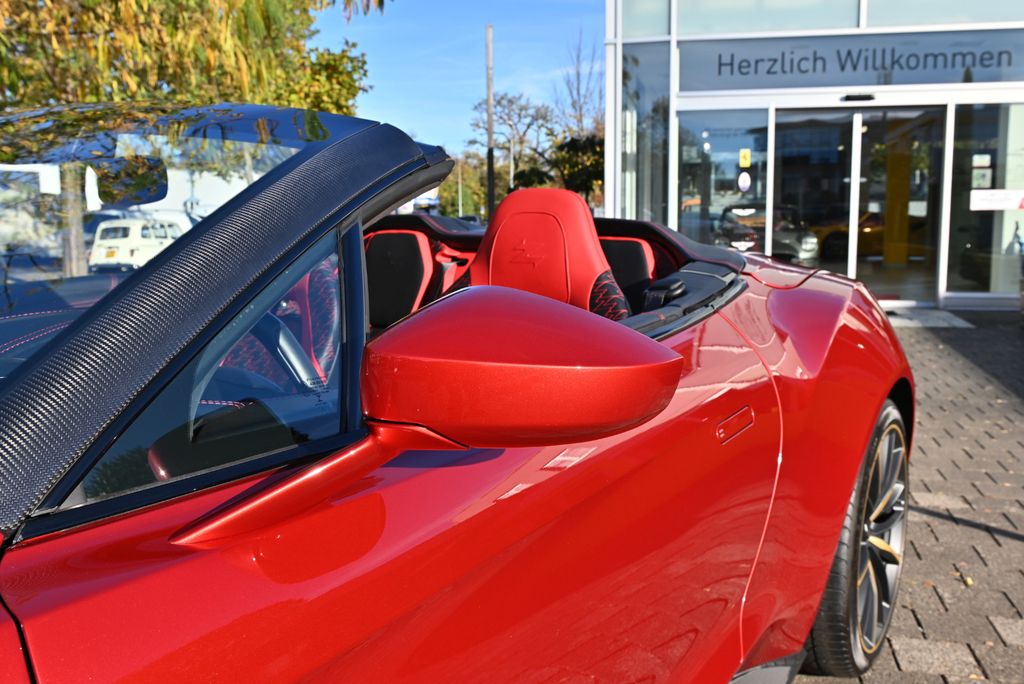 Aston Martin Vanquish 2019