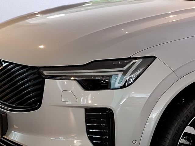 Volvo XC90 2025