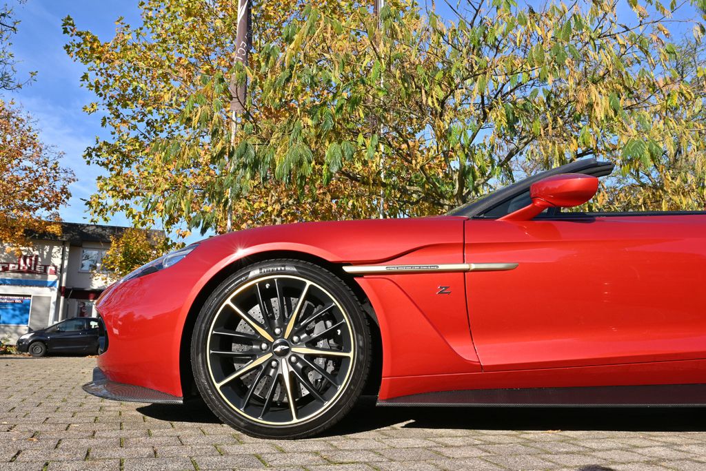 Aston Martin Vanquish 2019