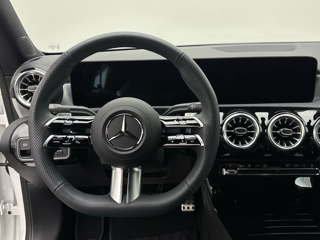 Mercedes-Benz CLA 250 2025