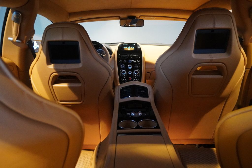 Aston Martin Rapide 2016