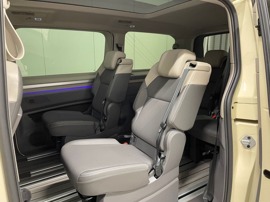 Volkswagen T7 Multivan 2024