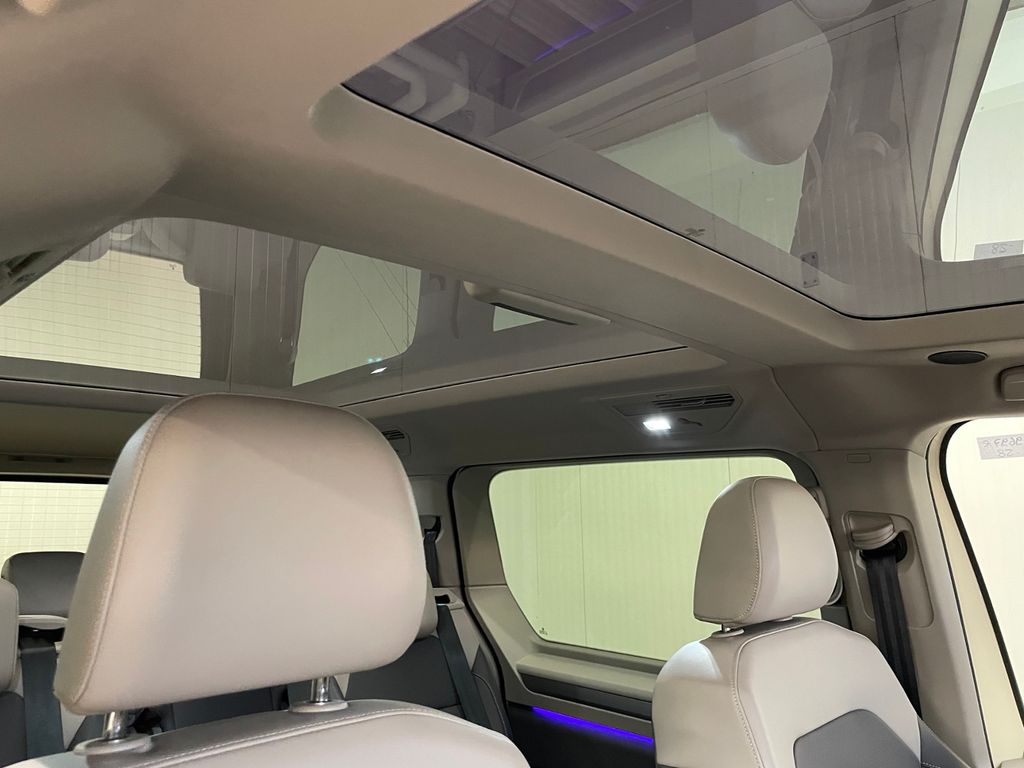 Volkswagen T7 Multivan 2024