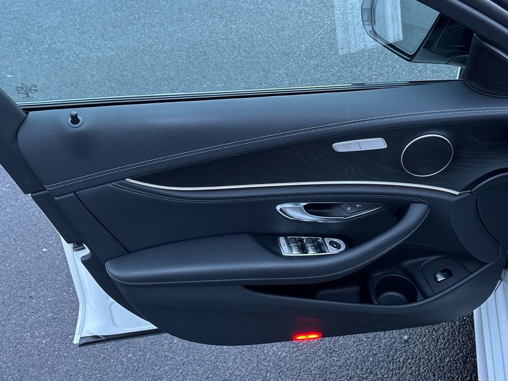 Mercedes-Benz E 300 2021