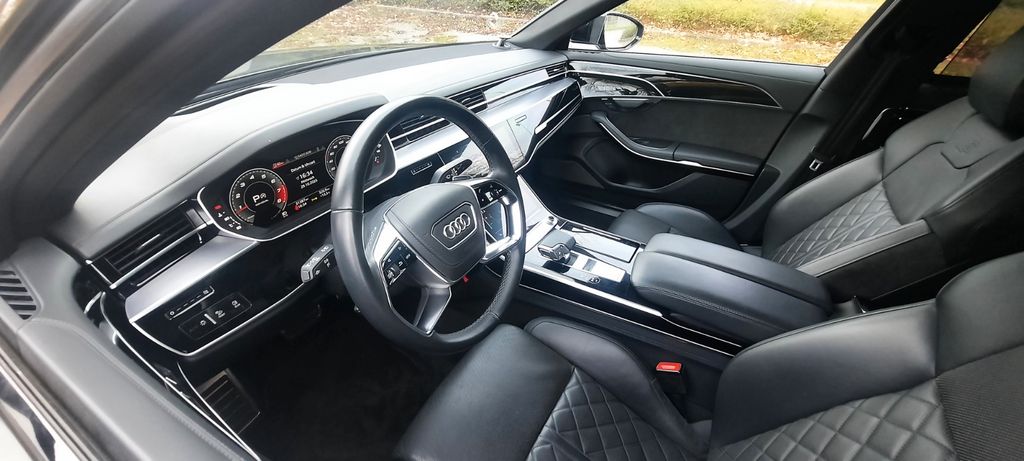 Audi S8 2021