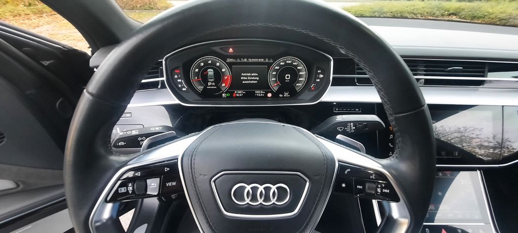 Audi S8 2021
