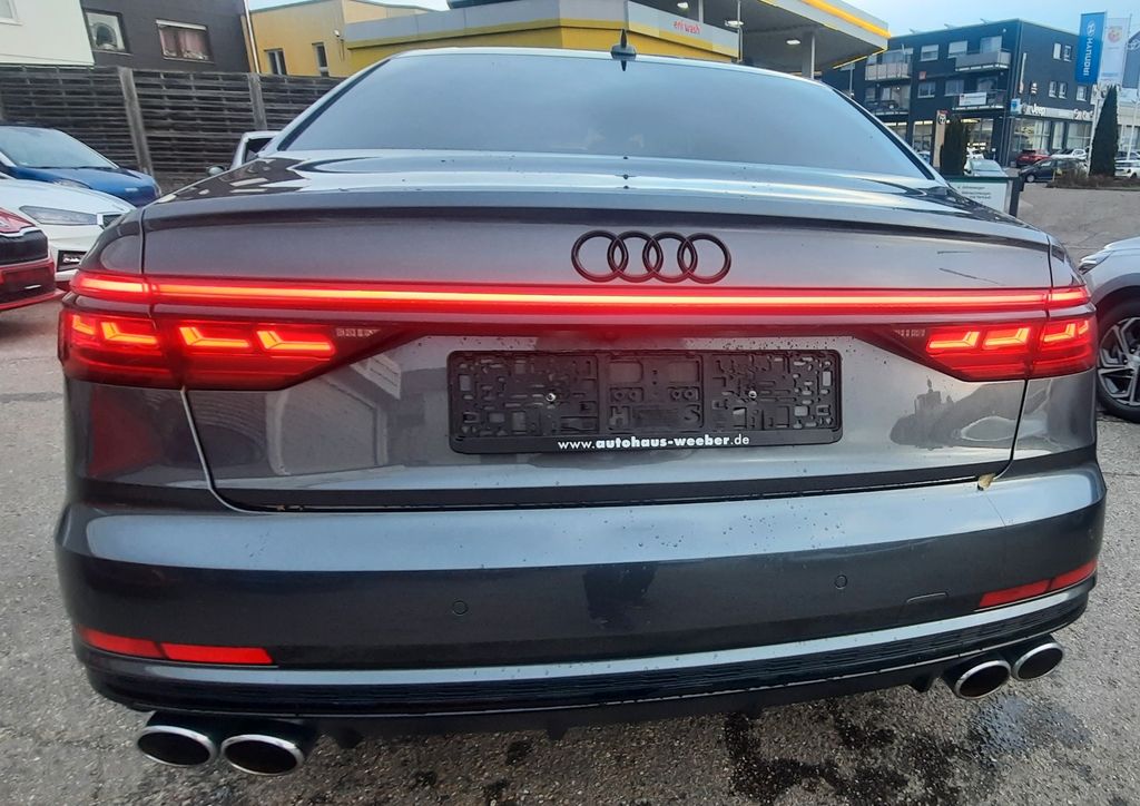 Audi S8 2021