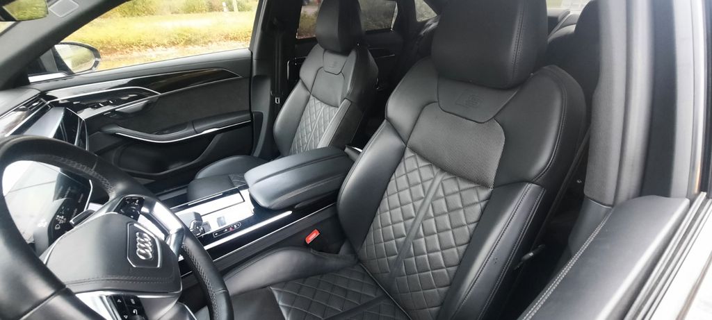 Audi S8 2021