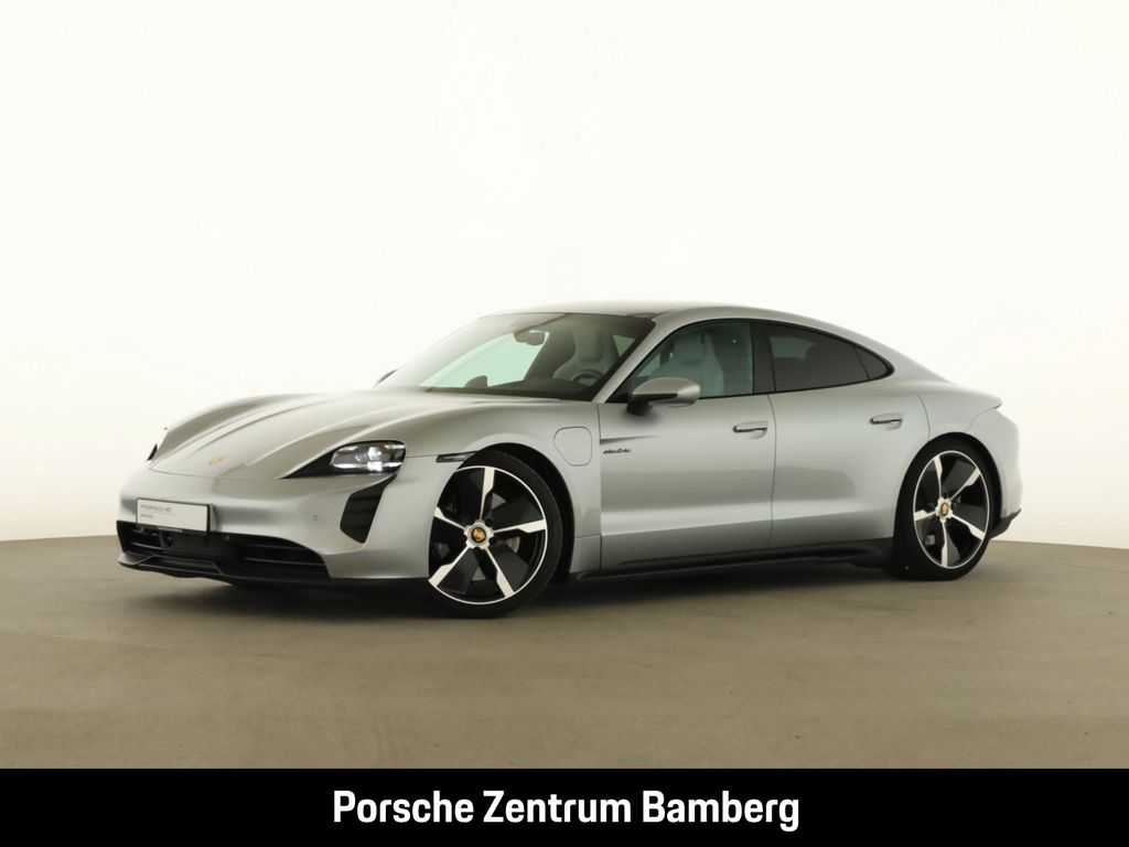 Porsche Taycan 2022