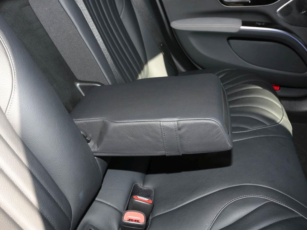 Mercedes-Benz EQS 2022