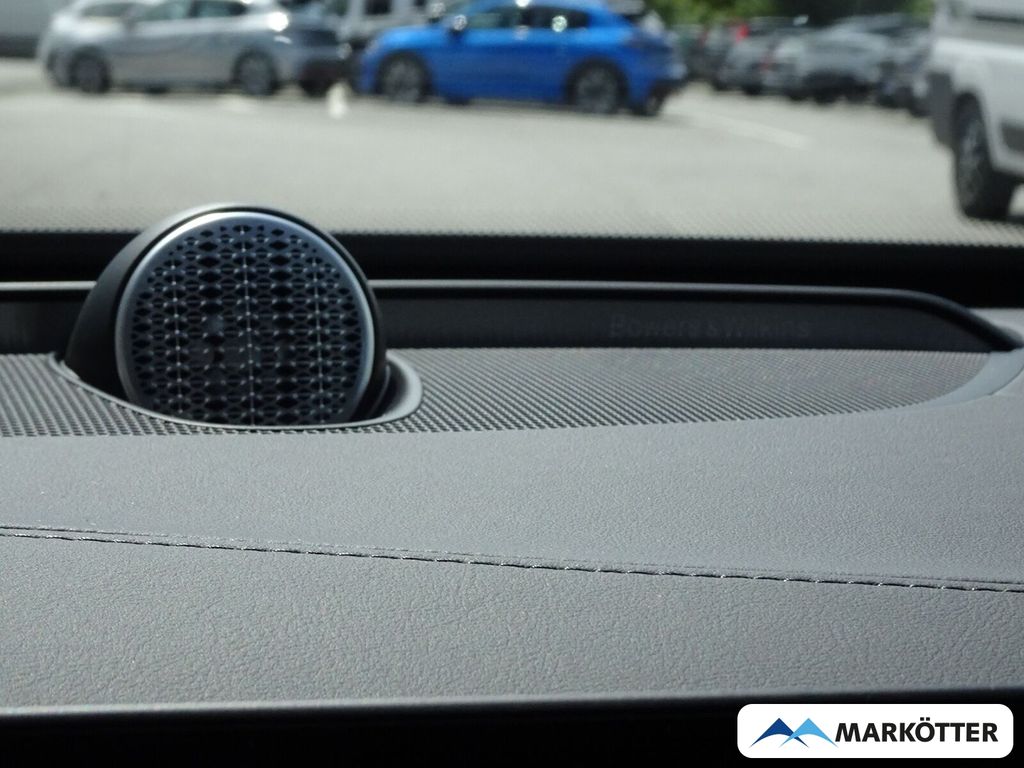 Volvo XC90 2025