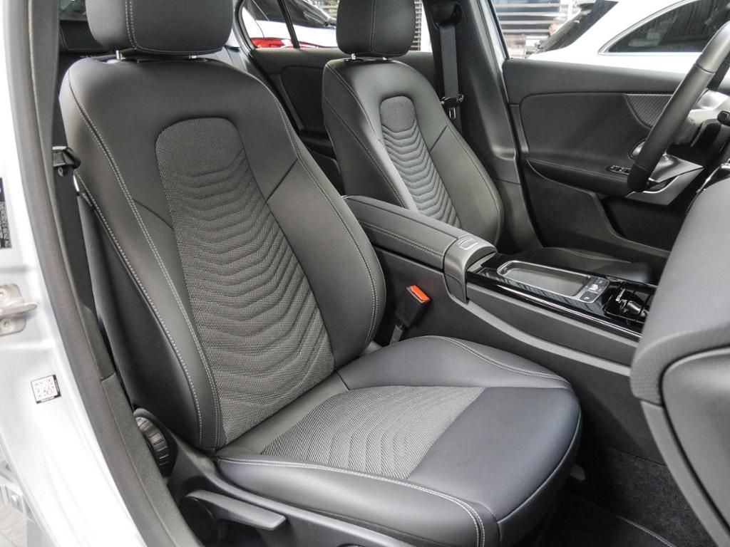 Mercedes-Benz A 180 2024