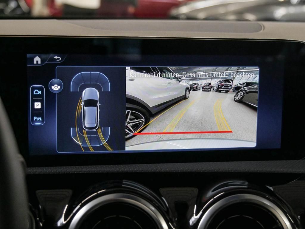 Mercedes-Benz A 180 2024