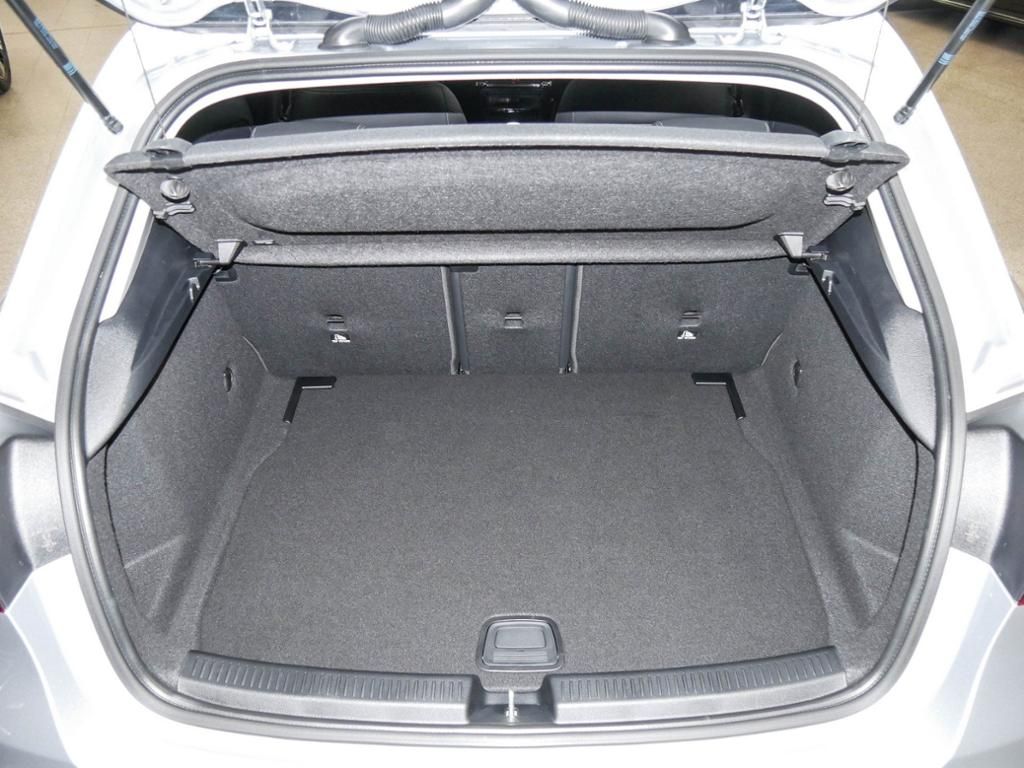 Mercedes-Benz A 180 2024