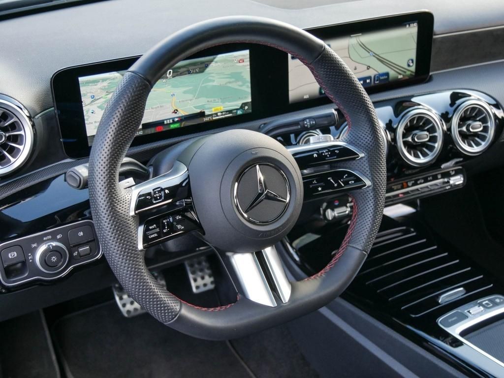 Mercedes-Benz A 250 2024