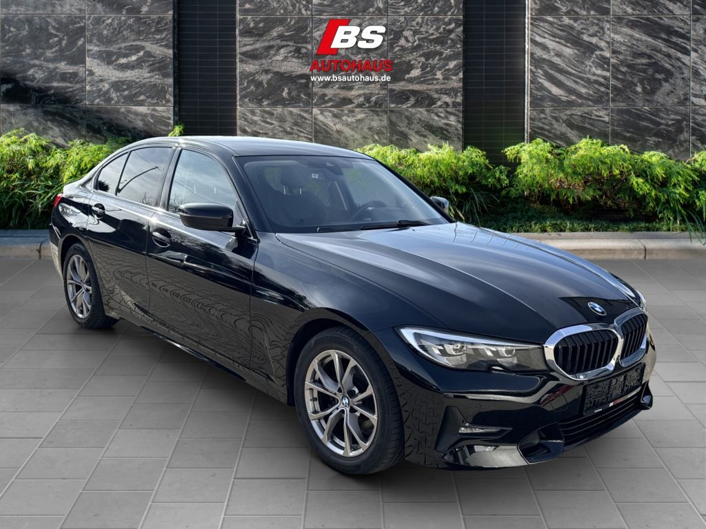 BMW 318 2019