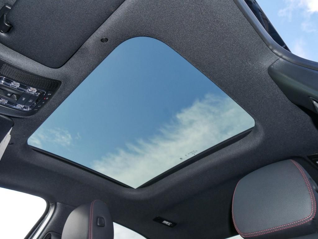 Mercedes-Benz A 250 2024