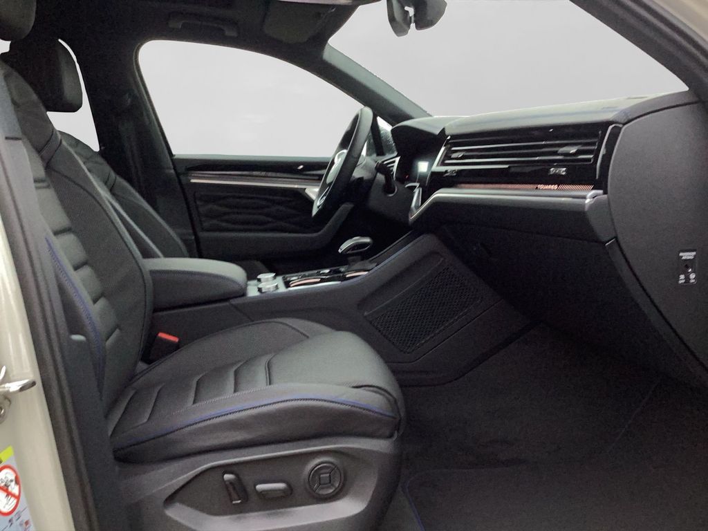 Volkswagen Touareg 2025