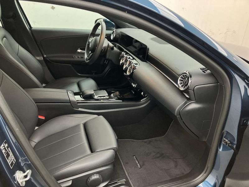 Mercedes-Benz A 250 2021