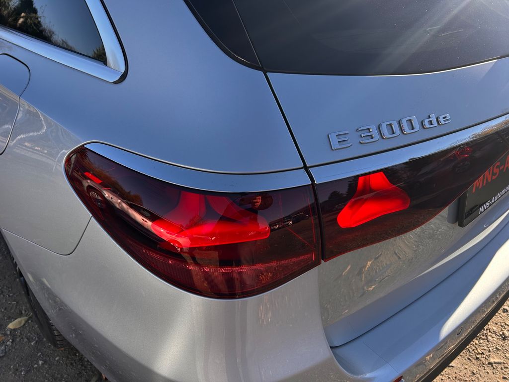 Mercedes-Benz E 300 2024