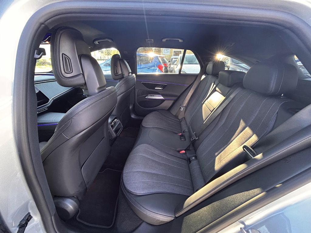 Mercedes-Benz E 300 2024