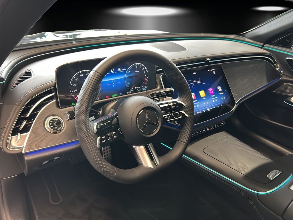 Mercedes-Benz E 300 2025