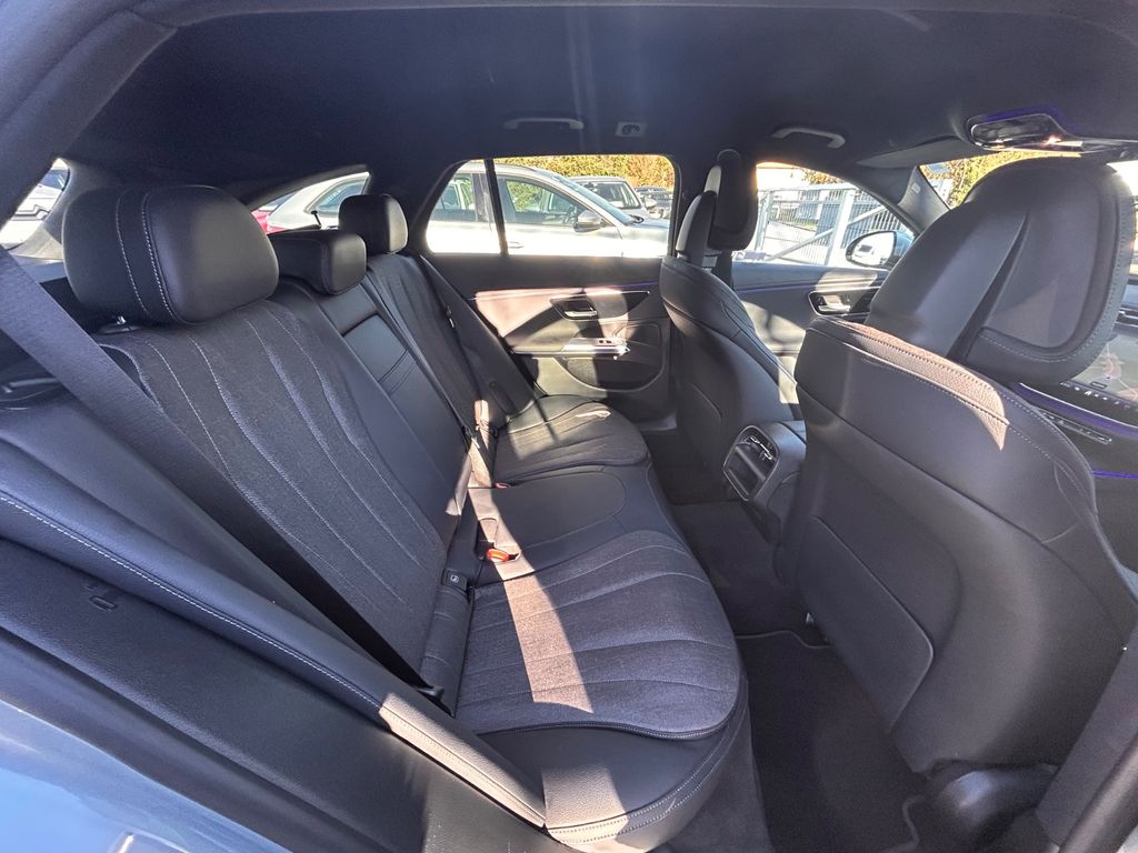 Mercedes-Benz E 300 2024