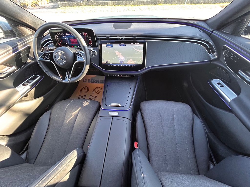 Mercedes-Benz E 300 2024