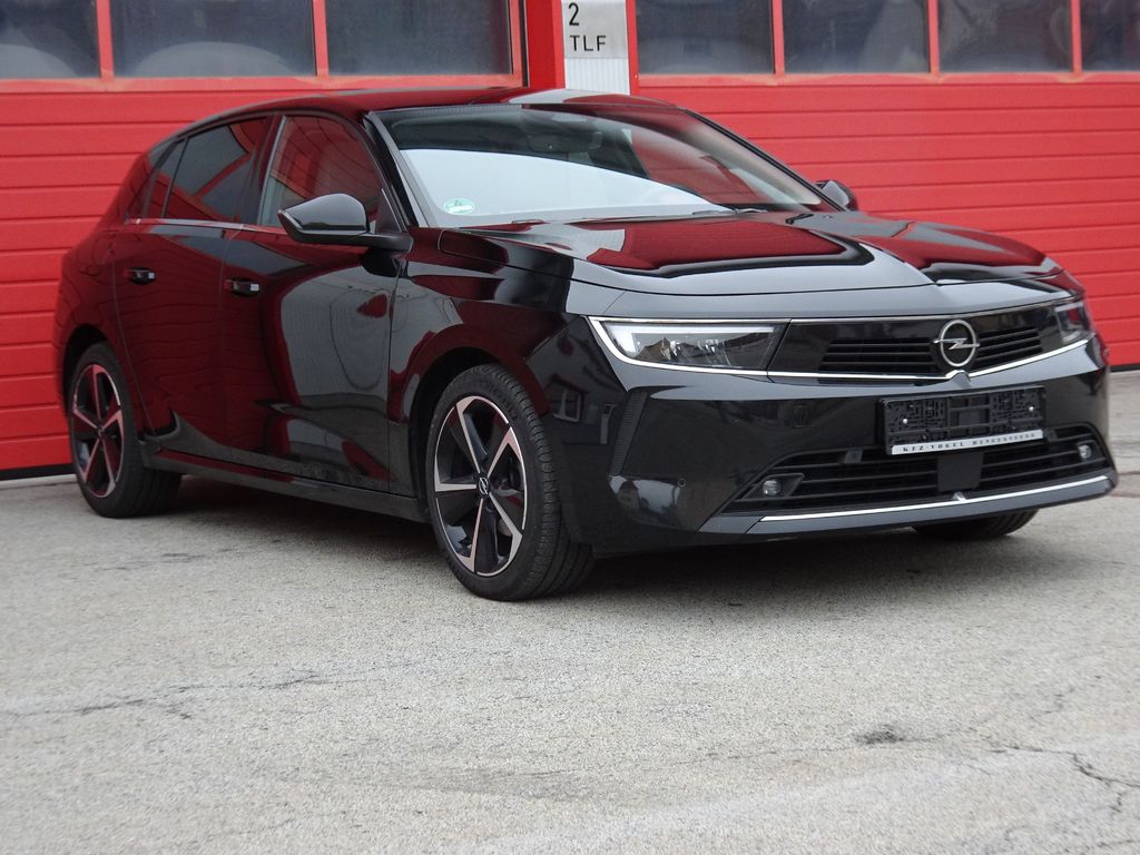 Opel Astra 2022